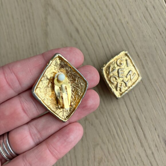 Vintage Givenchy clip on earrings - Picture 3 of 5